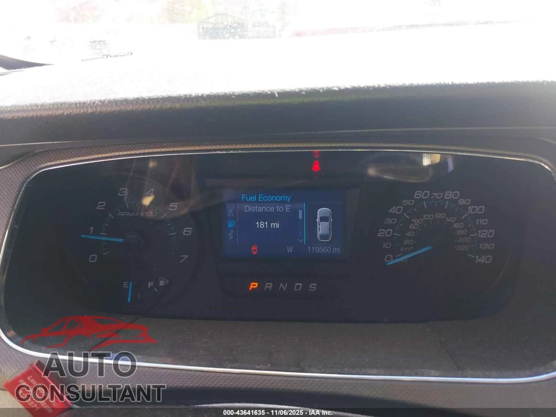 2015 FORD TAURUS Damaged VIN 1FAHP2D89FG122971 – exterior detail 2015 FORD TAURUS Damaged VIN 1FAHP2D89FG122971 – exterior detail