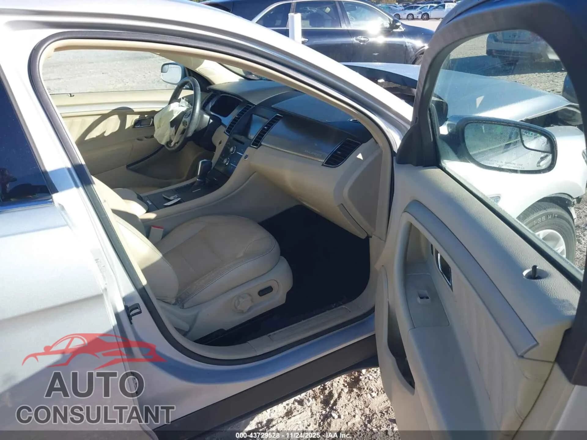 2015 FORD TAURUS Damaged VIN 1FAHP2E87FG164537 – interior seats 2015 FORD TAURUS Damaged VIN 1FAHP2E87FG164537 – interior seats
