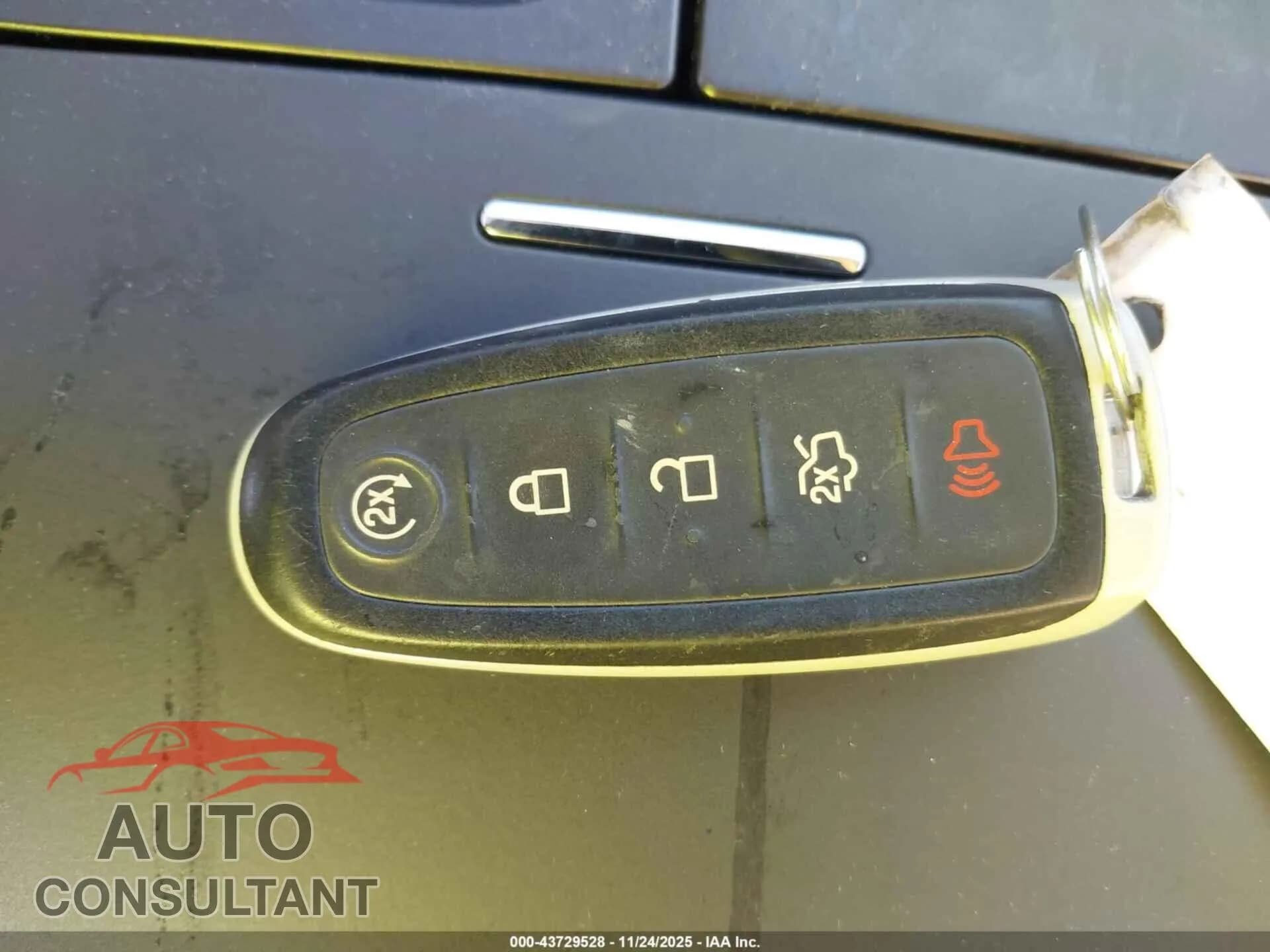 2015 FORD TAURUS Damaged VIN 1FAHP2E87FG164537 – photo 11 2015 FORD TAURUS Damaged VIN 1FAHP2E87FG164537 – photo 11