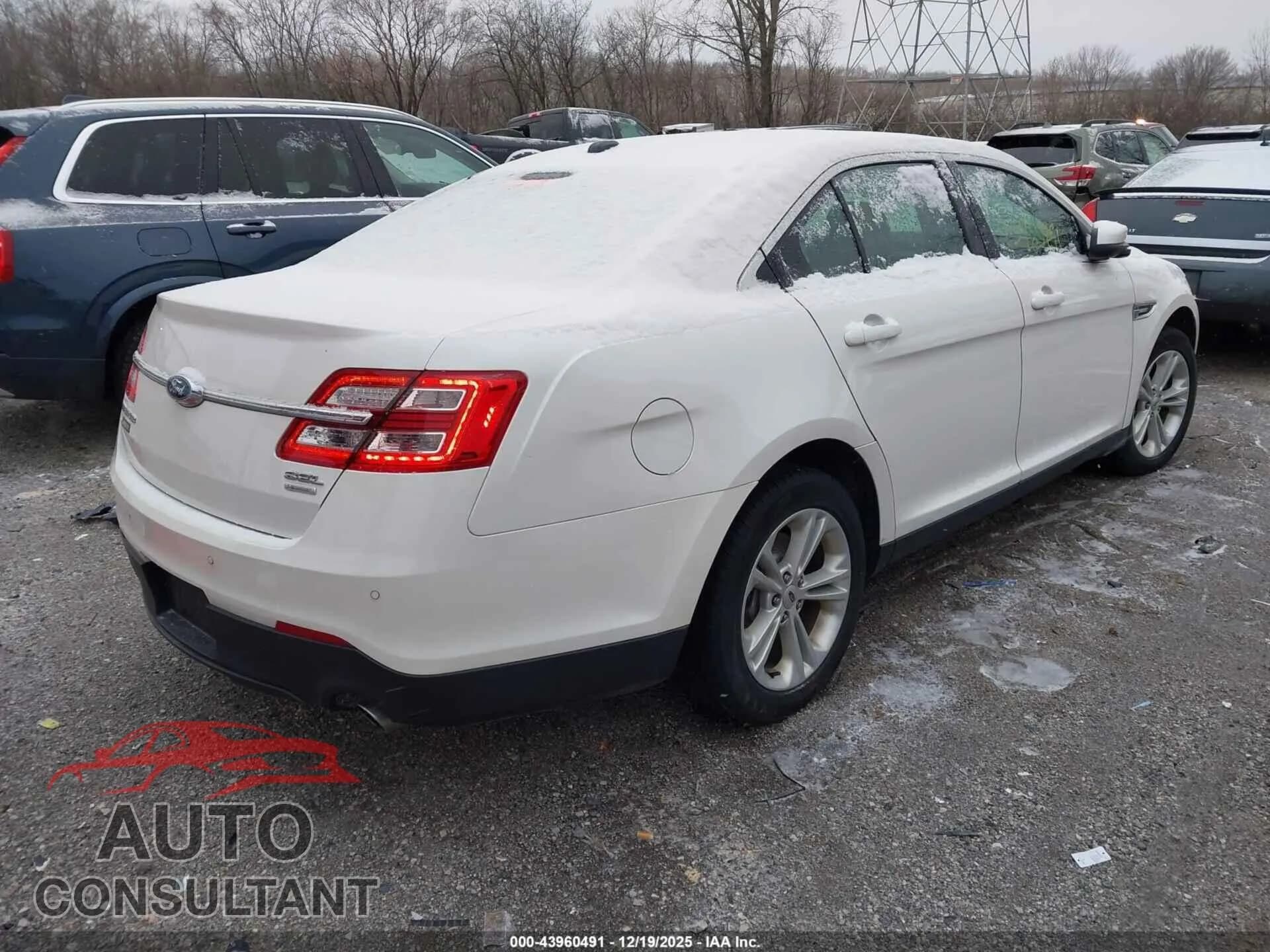 2015 FORD TAURUS Damaged VIN 1FAHP2E95FG118259 – dashboard 2015 FORD TAURUS Damaged VIN 1FAHP2E95FG118259 – dashboard