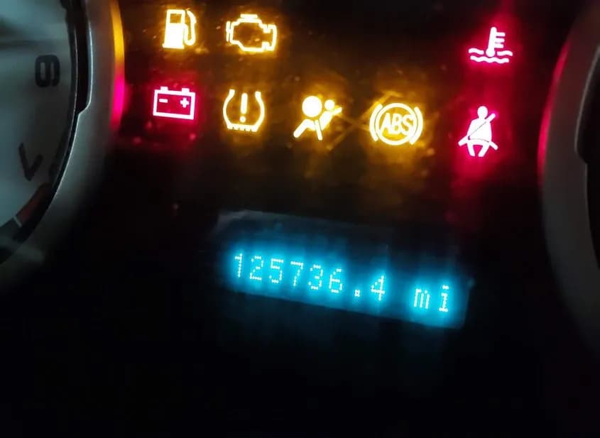 2010 FORD FOCUS Used VIN 1FAHP3DN8AW168835 – rear exterior 2010 FORD FOCUS Used VIN 1FAHP3DN8AW168835 – rear exterior