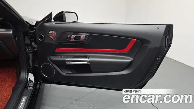 2019 Ford Mustang GT Convertible Sold VIN 1FATP8FF5K5153682 – photo 28 2019 Ford Mustang GT Convertible Sold VIN 1FATP8FF5K5153682 – photo 28