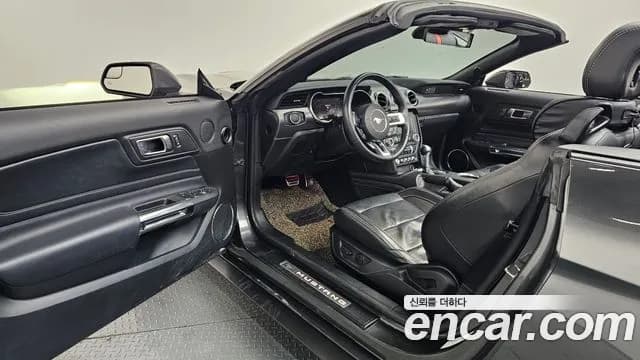 2020 Ford Mustang Convertible Sold VIN 1FATP8UH7L5128885 – photo 17 2020 Ford Mustang Convertible Sold VIN 1FATP8UH7L5128885 – photo 17