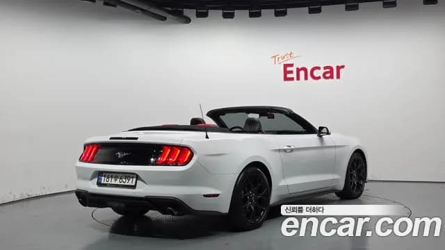 2021 Ford Mustang Convertible Sold VIN 1FATP8UH8M5124507 – photo 15 2021 Ford Mustang Convertible Sold VIN 1FATP8UH8M5124507 – photo 15