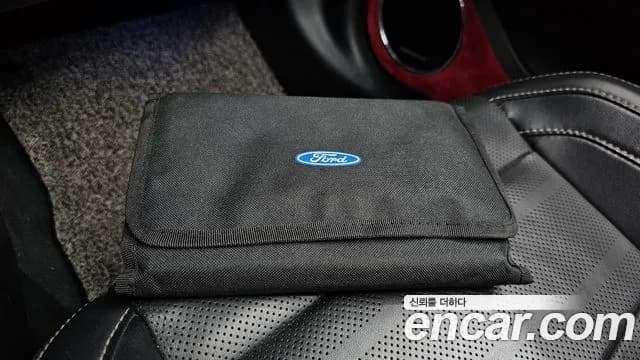 2020 Ford Mustang Convertible Sold VIN 1FATP8UH9L5161127 – trunk area 2020 Ford Mustang Convertible Sold VIN 1FATP8UH9L5161127 – trunk area
