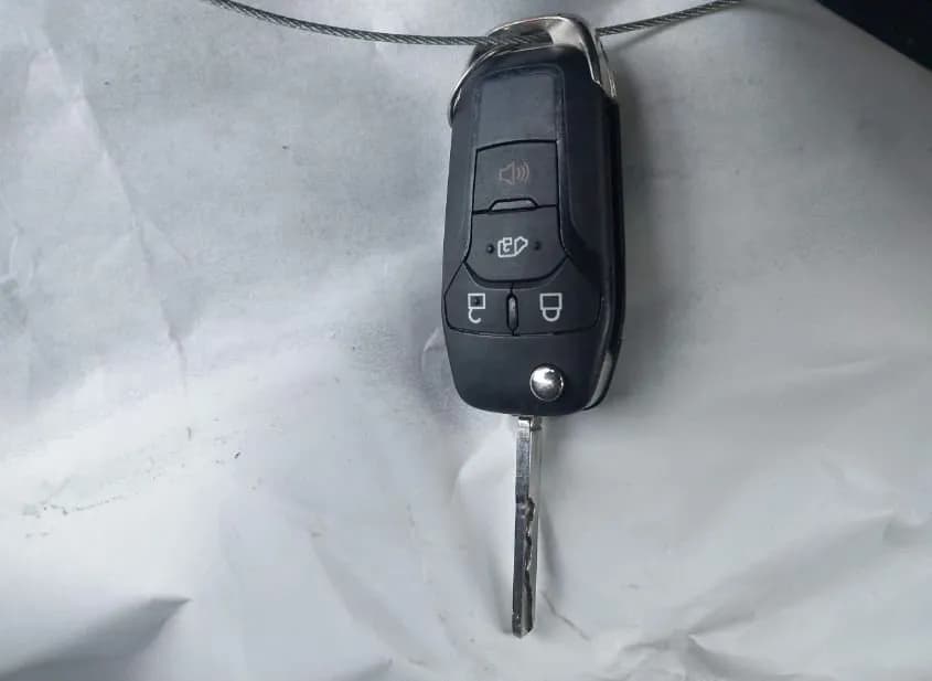 2023 FORD Transit Used VIN 1FBAX2C81PKB13200 – engine bay 2023 FORD Transit Used VIN 1FBAX2C81PKB13200 – engine bay