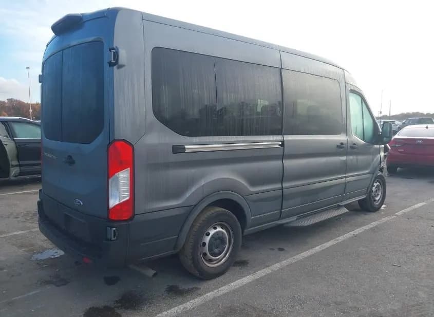 2023 FORD Transit Used VIN 1FBAX2C81PKB13200 – photo 12 2023 FORD Transit Used VIN 1FBAX2C81PKB13200 – photo 12