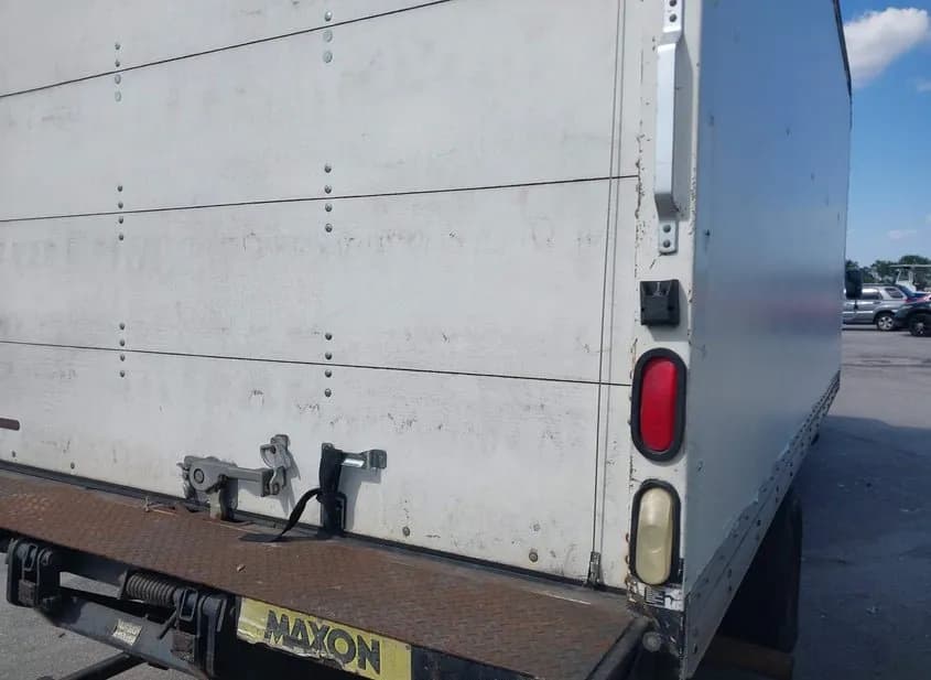 2007 FORD E-450 Used VIN 1FDXE45P47DA08243 – photo 16 2007 FORD E-450 Used VIN 1FDXE45P47DA08243 – photo 16