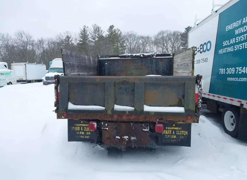 2007 FORD F-450 Used VIN 1FDXF47P17EB32149 – interior seats 2007 FORD F-450 Used VIN 1FDXF47P17EB32149 – interior seats