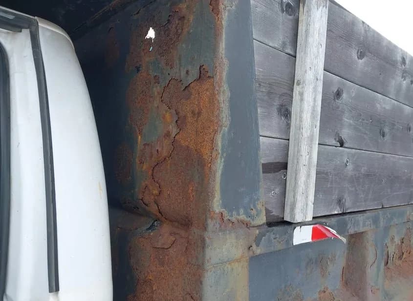 2007 FORD F-450 Used VIN 1FDXF47P17EB32149 – engine bay 2007 FORD F-450 Used VIN 1FDXF47P17EB32149 – engine bay