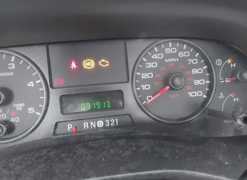 2007 FORD F-450 Used VIN 1FDXF47P17EB32149 – undercarriage 2007 FORD F-450 Used VIN 1FDXF47P17EB32149 – undercarriage