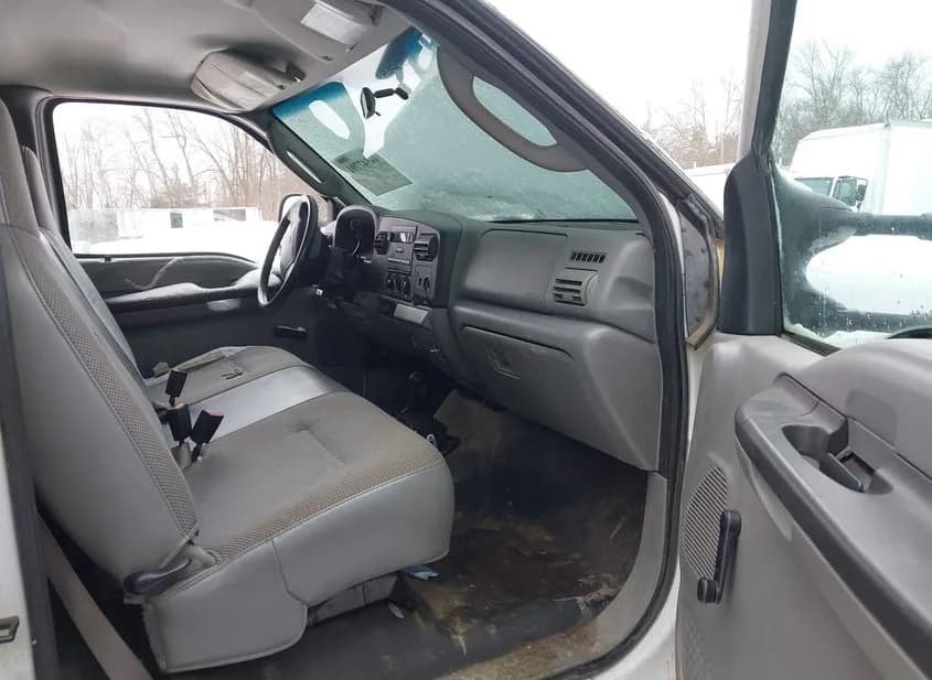 2007 FORD F-450 Used VIN 1FDXF47P17EB32149 – photo 11 2007 FORD F-450 Used VIN 1FDXF47P17EB32149 – photo 11