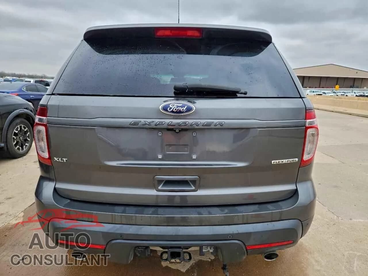 2015 FORD EXPLORER Damaged VIN 1FM5K7D86FGA75094 – engine bay 2015 FORD EXPLORER Damaged VIN 1FM5K7D86FGA75094 – engine bay