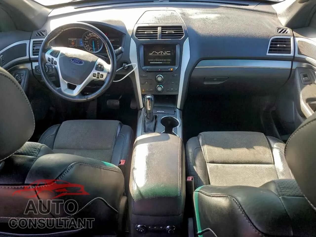 2015 FORD EXPLORER Damaged VIN 1FM5K7D86FGA75094 – undercarriage 2015 FORD EXPLORER Damaged VIN 1FM5K7D86FGA75094 – undercarriage