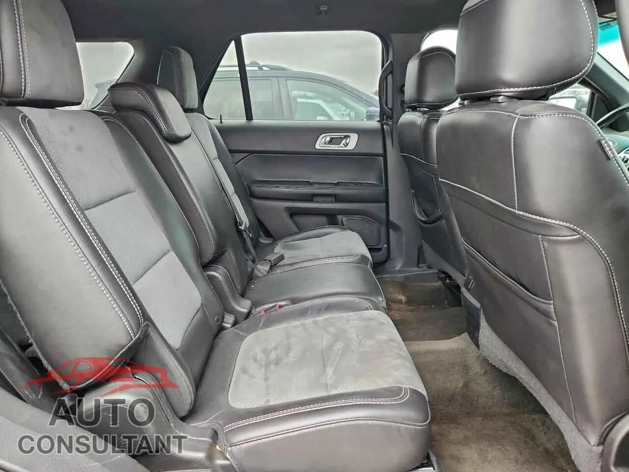 2015 FORD EXPLORER Damaged VIN 1FM5K7D86FGA75094 – photo 11 2015 FORD EXPLORER Damaged VIN 1FM5K7D86FGA75094 – photo 11