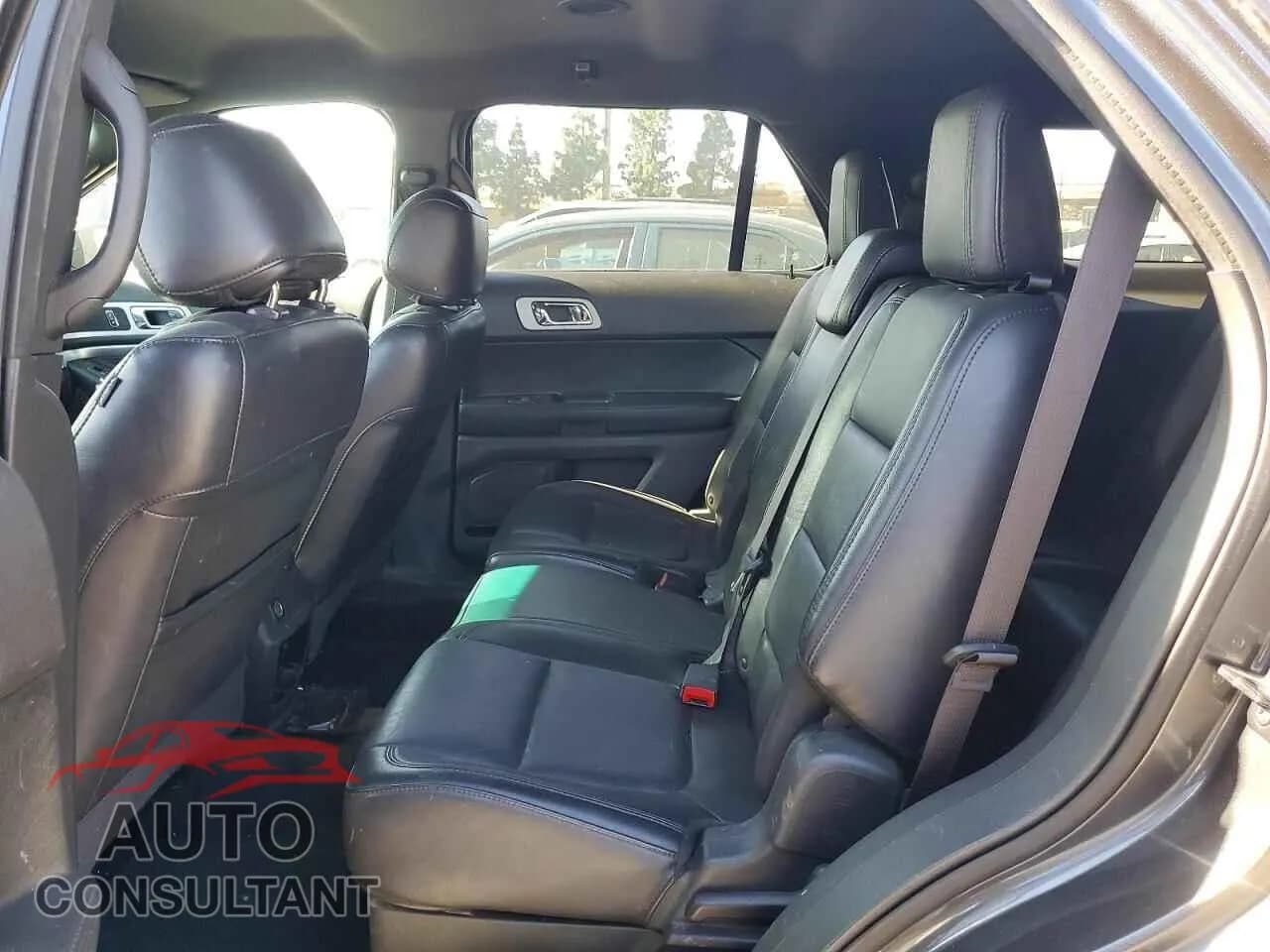 2015 FORD EXPLORER Damaged VIN 1FM5K7D89FGC50485 – photo 11 2015 FORD EXPLORER Damaged VIN 1FM5K7D89FGC50485 – photo 11