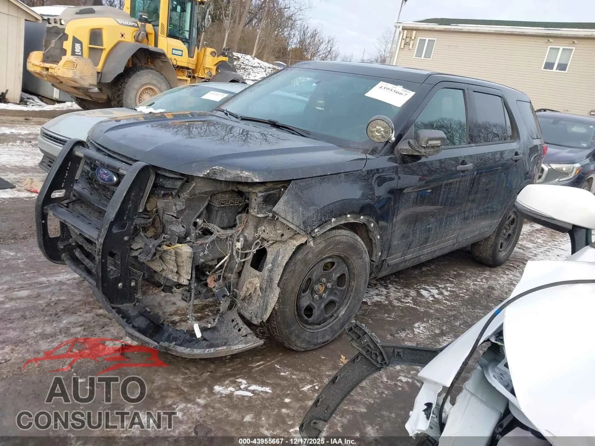 2018 FORD POLICE INTERCEPTOR UTILITY Damaged VIN 1FM5K8ARXJGC42889 – rear exterior 2018 FORD POLICE INTERCEPTOR UTILITY Damaged VIN 1FM5K8ARXJGC42889 – rear exterior