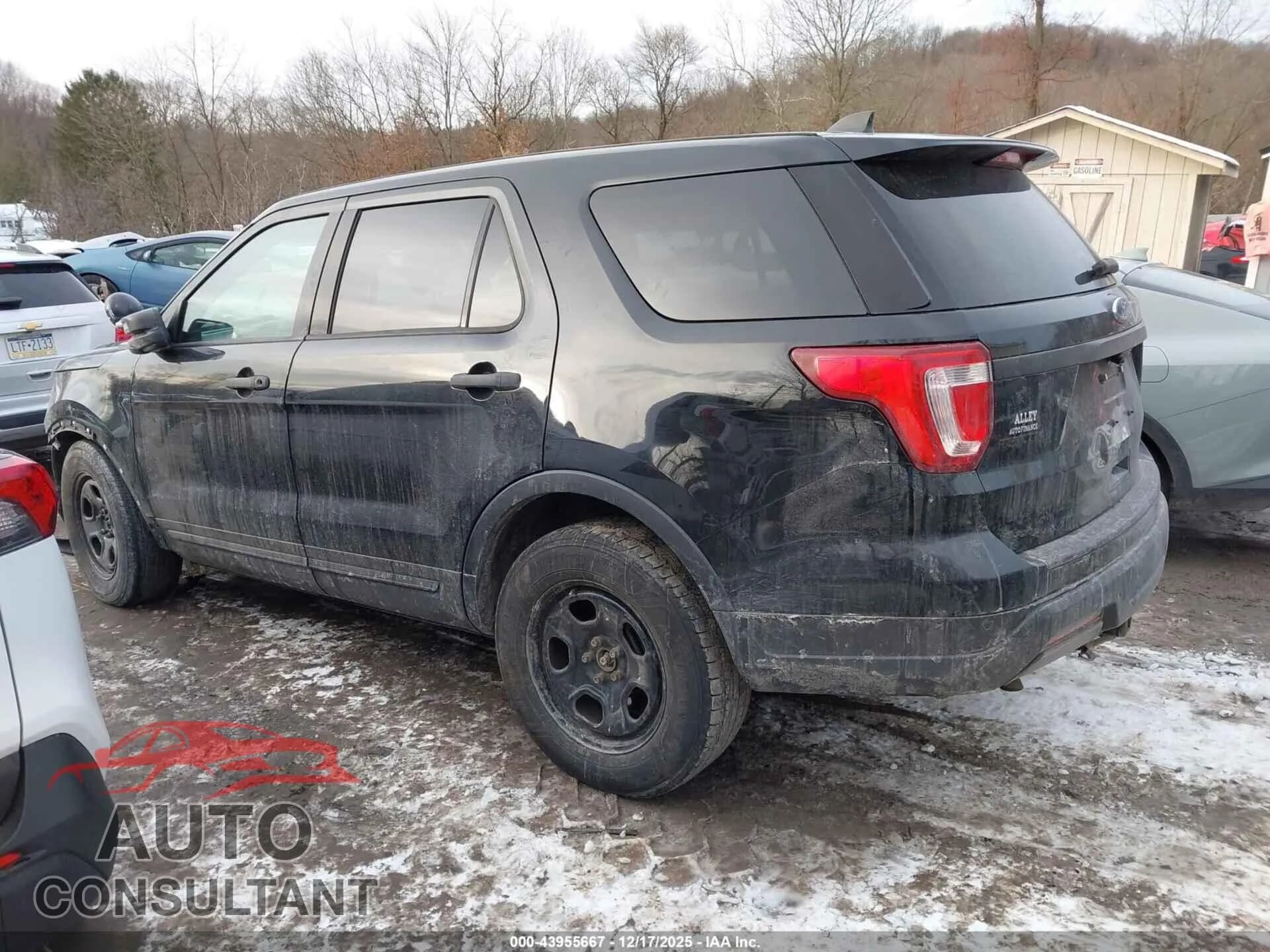 2018 FORD POLICE INTERCEPTOR UTILITY Damaged VIN 1FM5K8ARXJGC42889 – side profile 2018 FORD POLICE INTERCEPTOR UTILITY Damaged VIN 1FM5K8ARXJGC42889 – side profile