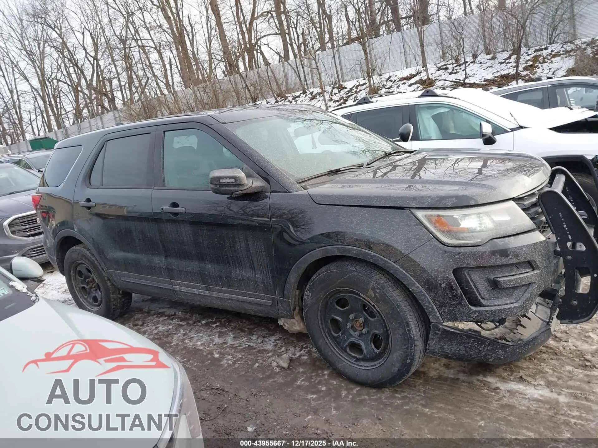2018 FORD POLICE INTERCEPTOR UTILITY Damaged VIN 1FM5K8ARXJGC42889 – photo 13 2018 FORD POLICE INTERCEPTOR UTILITY Damaged VIN 1FM5K8ARXJGC42889 – photo 13