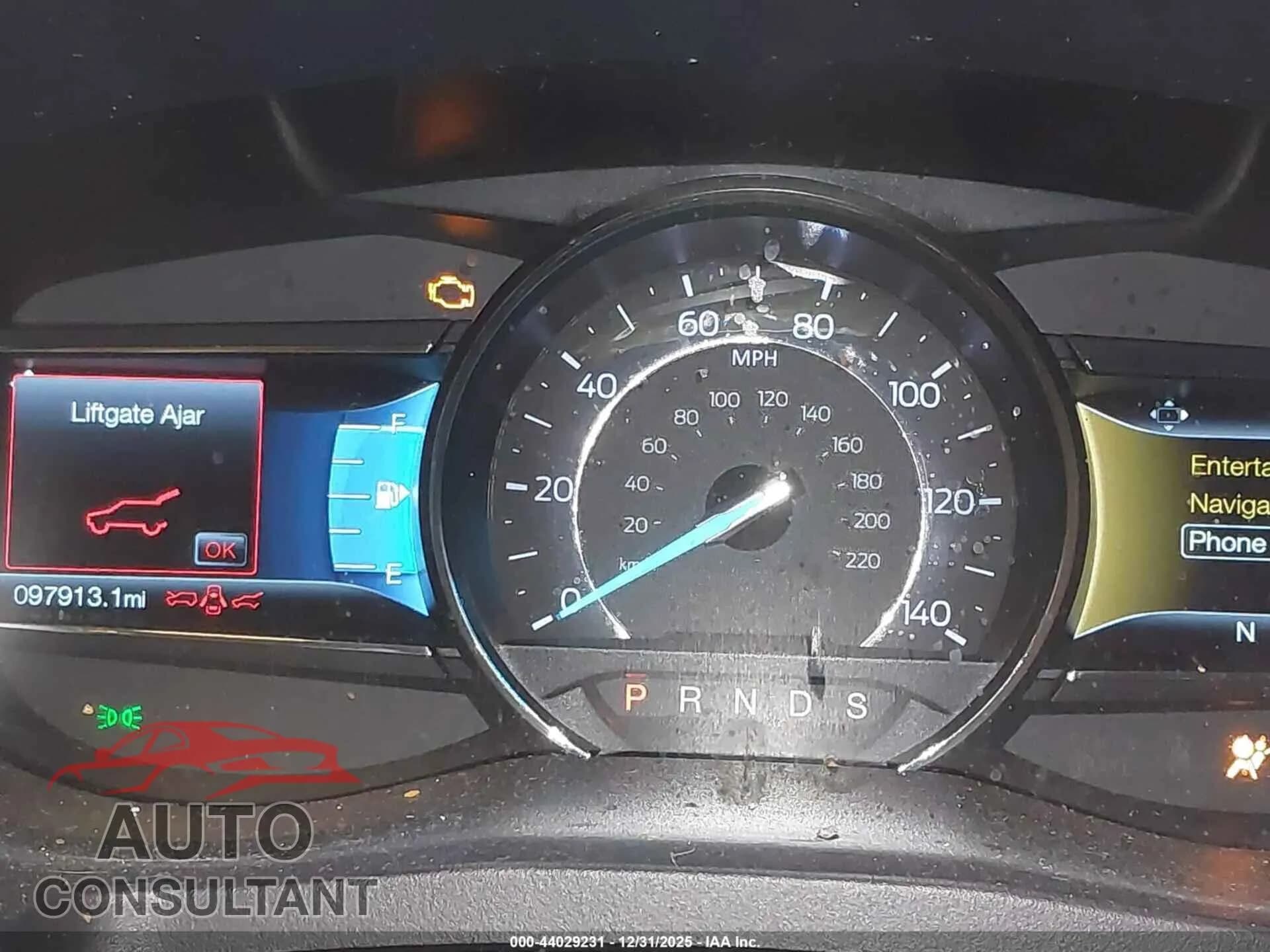 2017 FORD EXPLORER Damaged VIN 1FM5K8D80HGA42424 – exterior detail 2017 FORD EXPLORER Damaged VIN 1FM5K8D80HGA42424 – exterior detail