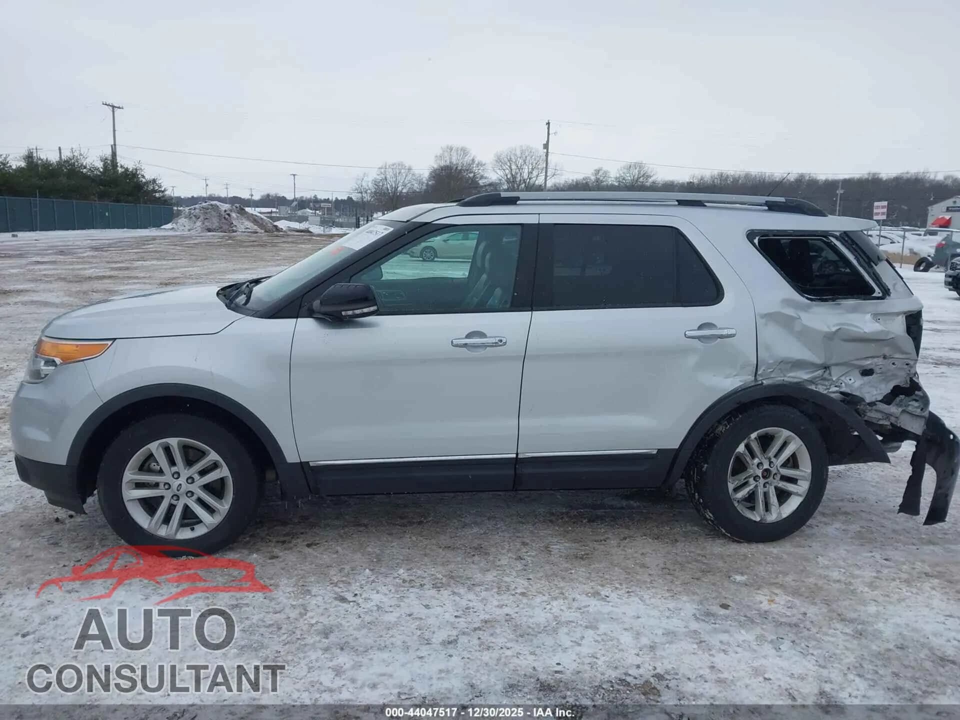 2015 FORD EXPLORER Damaged VIN 1FM5K8D81FGA99356 – photo 15 2015 FORD EXPLORER Damaged VIN 1FM5K8D81FGA99356 – photo 15