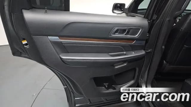 2017 Ford Explorer 2.3 Limited 4WD Sold VIN 1FM5K8FH1HGB74962 – photo 18 2017 Ford Explorer 2.3 Limited 4WD Sold VIN 1FM5K8FH1HGB74962 – photo 18