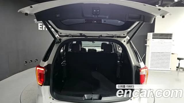 2018 Ford Explorer 2.3 Limited 4WD Sold VIN 1FM5K8FH3JGA93810 – engine bay 2018 Ford Explorer 2.3 Limited 4WD Sold VIN 1FM5K8FH3JGA93810 – engine bay