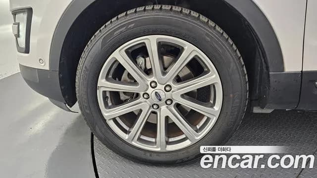 2017 Ford Explorer 2.3 Limited 4WD Sold VIN 1FM5K8FH6HGC95843 – exterior detail 2017 Ford Explorer 2.3 Limited 4WD Sold VIN 1FM5K8FH6HGC95843 – exterior detail