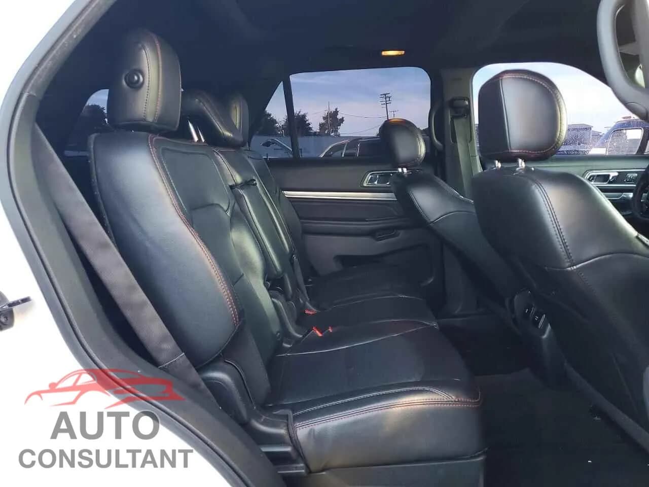 2017 FORD EXPLORER Damaged VIN 1FM5K8GT4HGC55859 – photo 11 2017 FORD EXPLORER Damaged VIN 1FM5K8GT4HGC55859 – photo 11