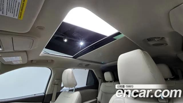 2021 Ford Explorer 6th Gen 3.0 Platinum 4WD Sold VIN 1FM5K8HC2MGC21671 – exterior detail 2021 Ford Explorer 6th Gen 3.0 Platinum 4WD Sold VIN 1FM5K8HC2MGC21671 – exterior detail