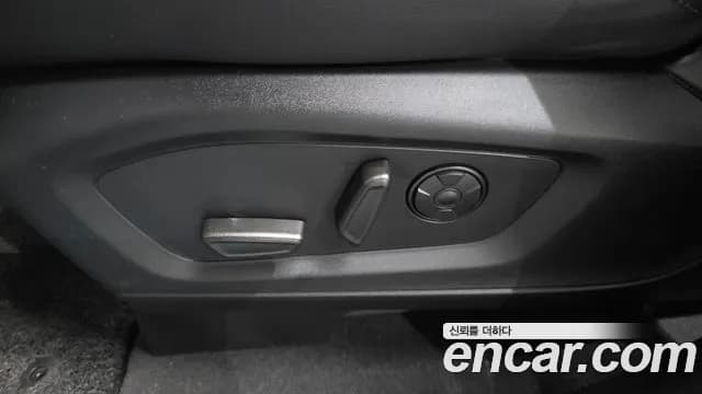2022 Ford Explorer 6th Gen 3.0 Platinum 4WD Sold VIN 1FM5K8HC3NGA53010 – photo 27 2022 Ford Explorer 6th Gen 3.0 Platinum 4WD Sold VIN 1FM5K8HC3NGA53010 – photo 27