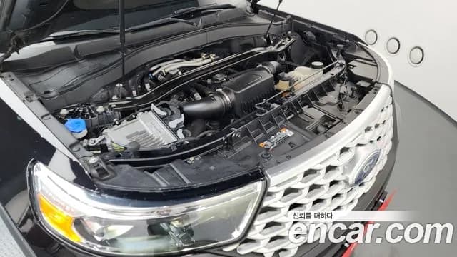 2021 Ford Explorer 6th Gen 3.0 Platinum 4WD Sold VIN 1FM5K8HC474848392 – rear exterior 2021 Ford Explorer 6th Gen 3.0 Platinum 4WD Sold VIN 1FM5K8HC474848392 – rear exterior