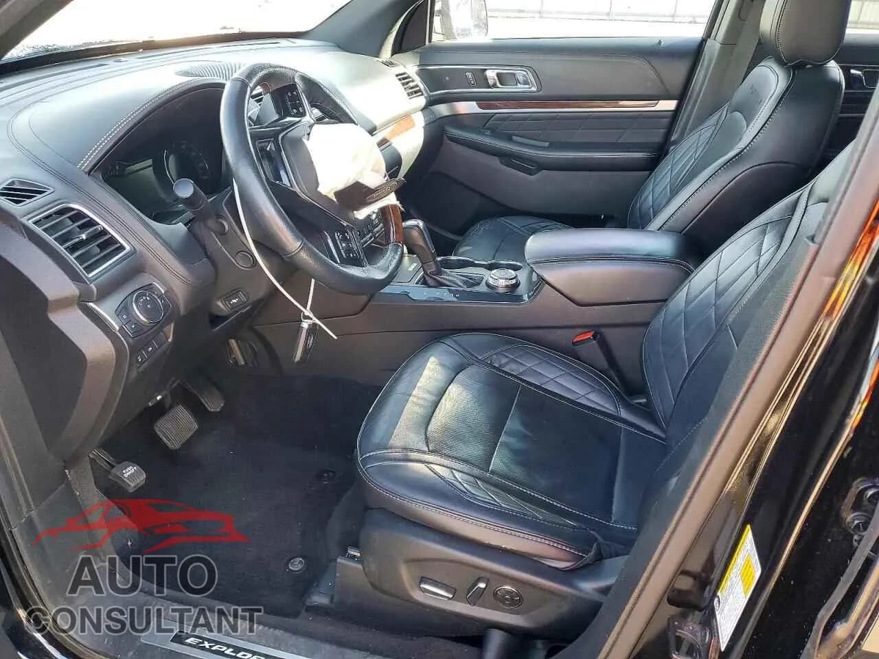 2018 FORD EXPLORER Damaged VIN 1FM5K8HT3JGA66883 – exterior detail 2018 FORD EXPLORER Damaged VIN 1FM5K8HT3JGA66883 – exterior detail