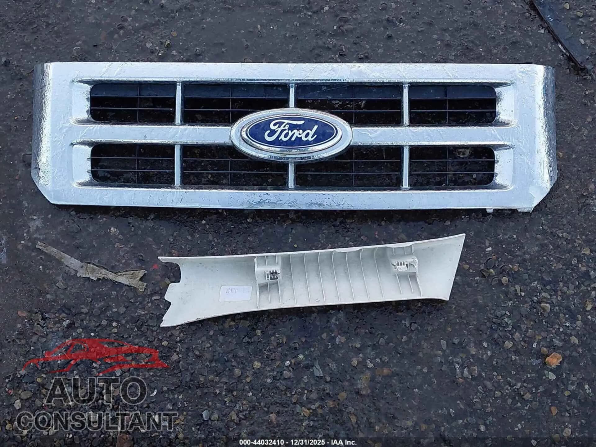 2011 FORD ESCAPE Damaged VIN 1FMCU0DG1BKB79869 – photo 12 2011 FORD ESCAPE Damaged VIN 1FMCU0DG1BKB79869 – photo 12