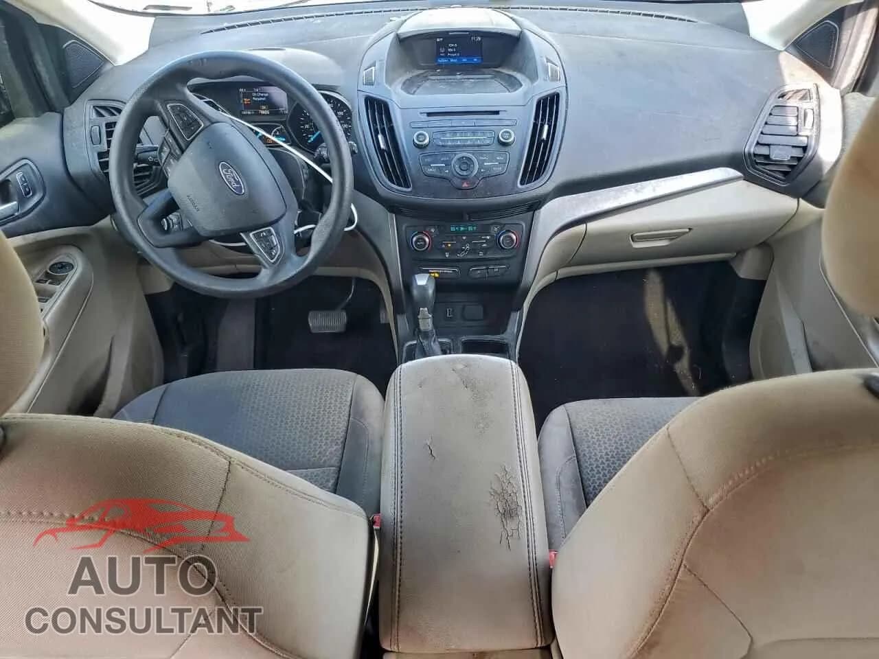 2017 FORD ESCAPE Damaged VIN 1FMCU0GD2HUA52952 – undercarriage 2017 FORD ESCAPE Damaged VIN 1FMCU0GD2HUA52952 – undercarriage