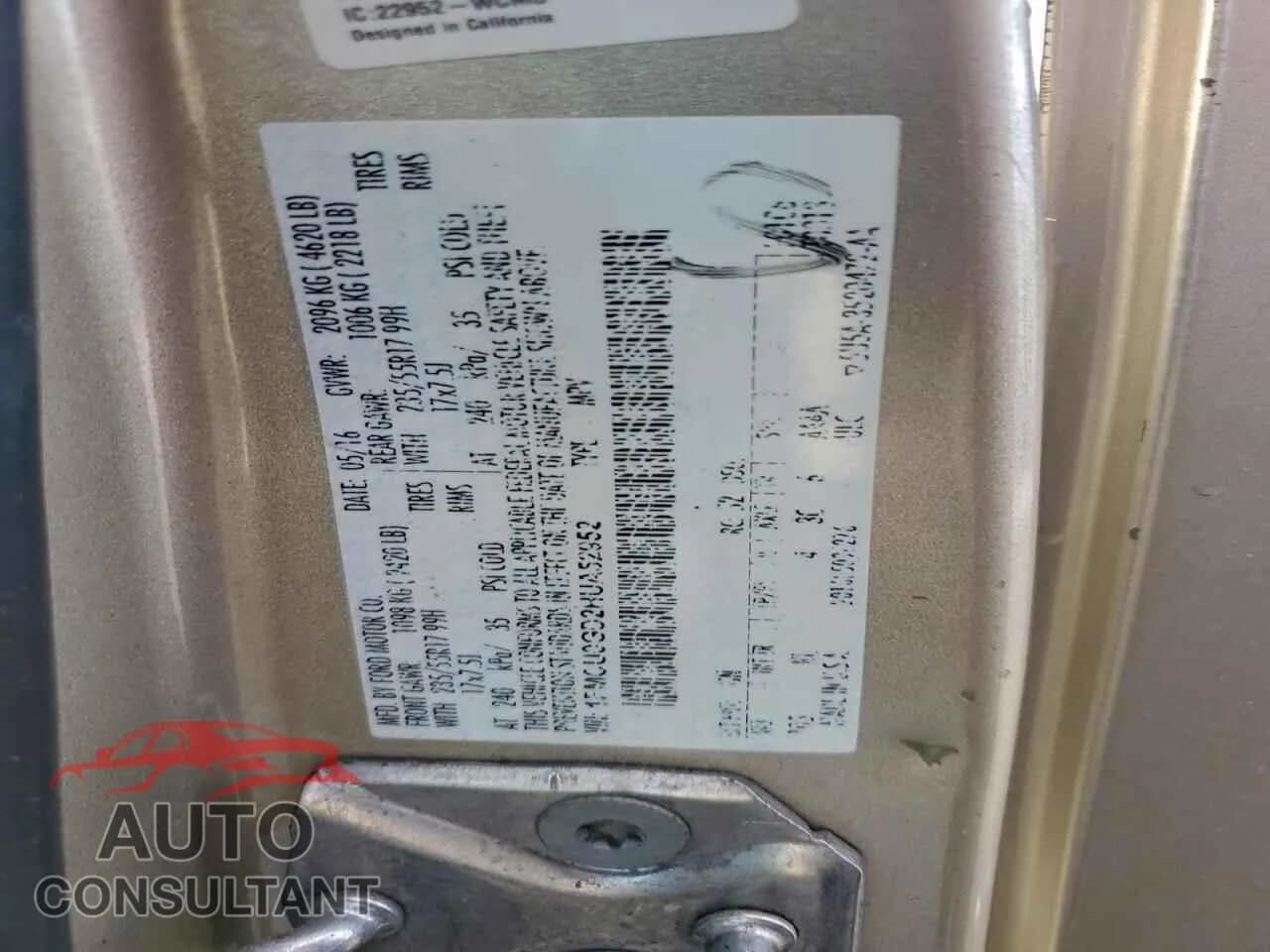 2017 FORD ESCAPE Damaged VIN 1FMCU0GD2HUA52952 – photo 12 2017 FORD ESCAPE Damaged VIN 1FMCU0GD2HUA52952 – photo 12