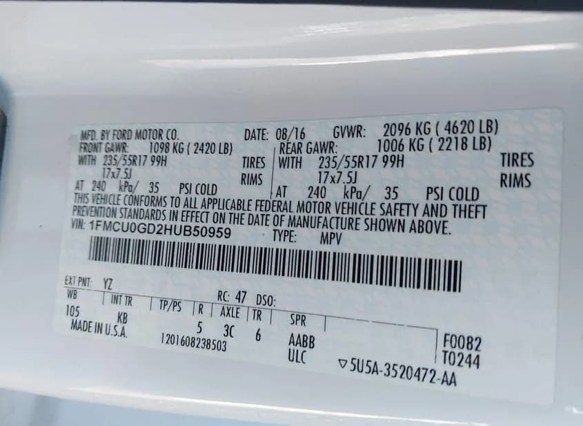 2017 FORD Escape Used VIN 1FMCU0GD2HUB50959 – trunk area 2017 FORD Escape Used VIN 1FMCU0GD2HUB50959 – trunk area