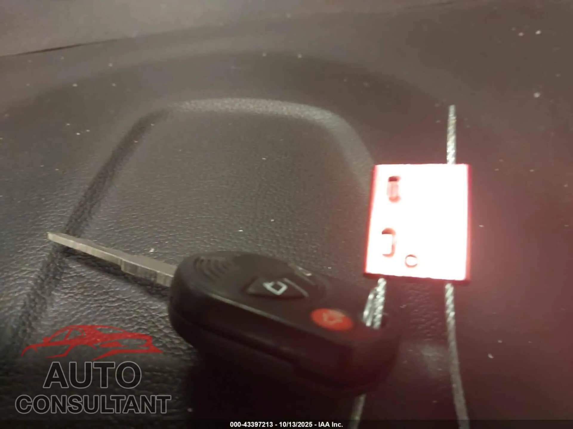 2014 FORD ESCAPE Damaged VIN 1FMCU0GX8EUB70705 – photo 11 2014 FORD ESCAPE Damaged VIN 1FMCU0GX8EUB70705 – photo 11