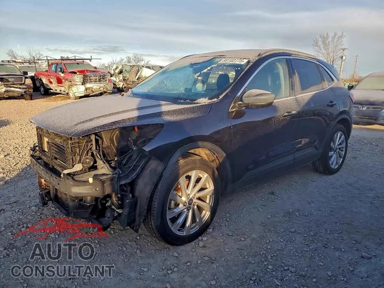 2021 FORD ESCAPE Damaged VIN 1FMCU9DZ2MUB02232 – front exterior 2021 FORD ESCAPE Damaged VIN 1FMCU9DZ2MUB02232 – front exterior