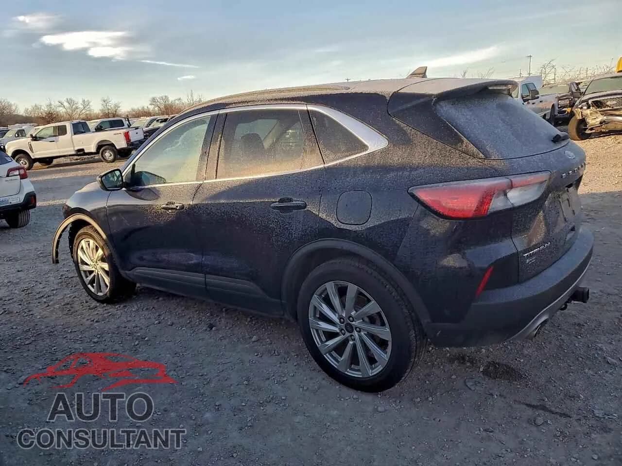 2021 FORD ESCAPE Damaged VIN 1FMCU9DZ2MUB02232 – rear exterior 2021 FORD ESCAPE Damaged VIN 1FMCU9DZ2MUB02232 – rear exterior