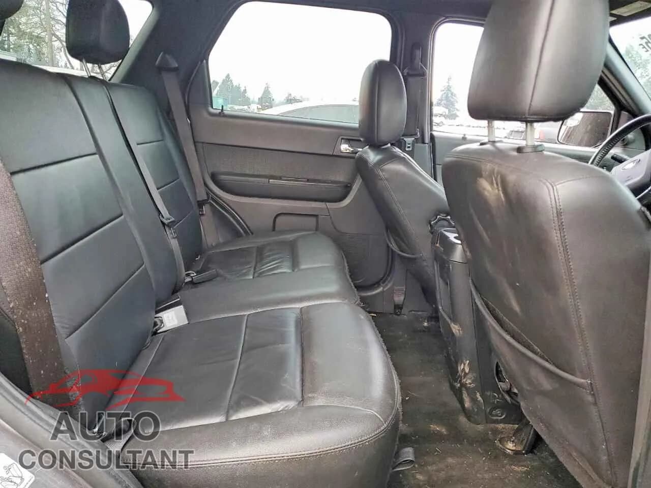 2011 FORD ESCAPE Damaged VIN 1FMCU9E7XBKB67383 – photo 11 2011 FORD ESCAPE Damaged VIN 1FMCU9E7XBKB67383 – photo 11