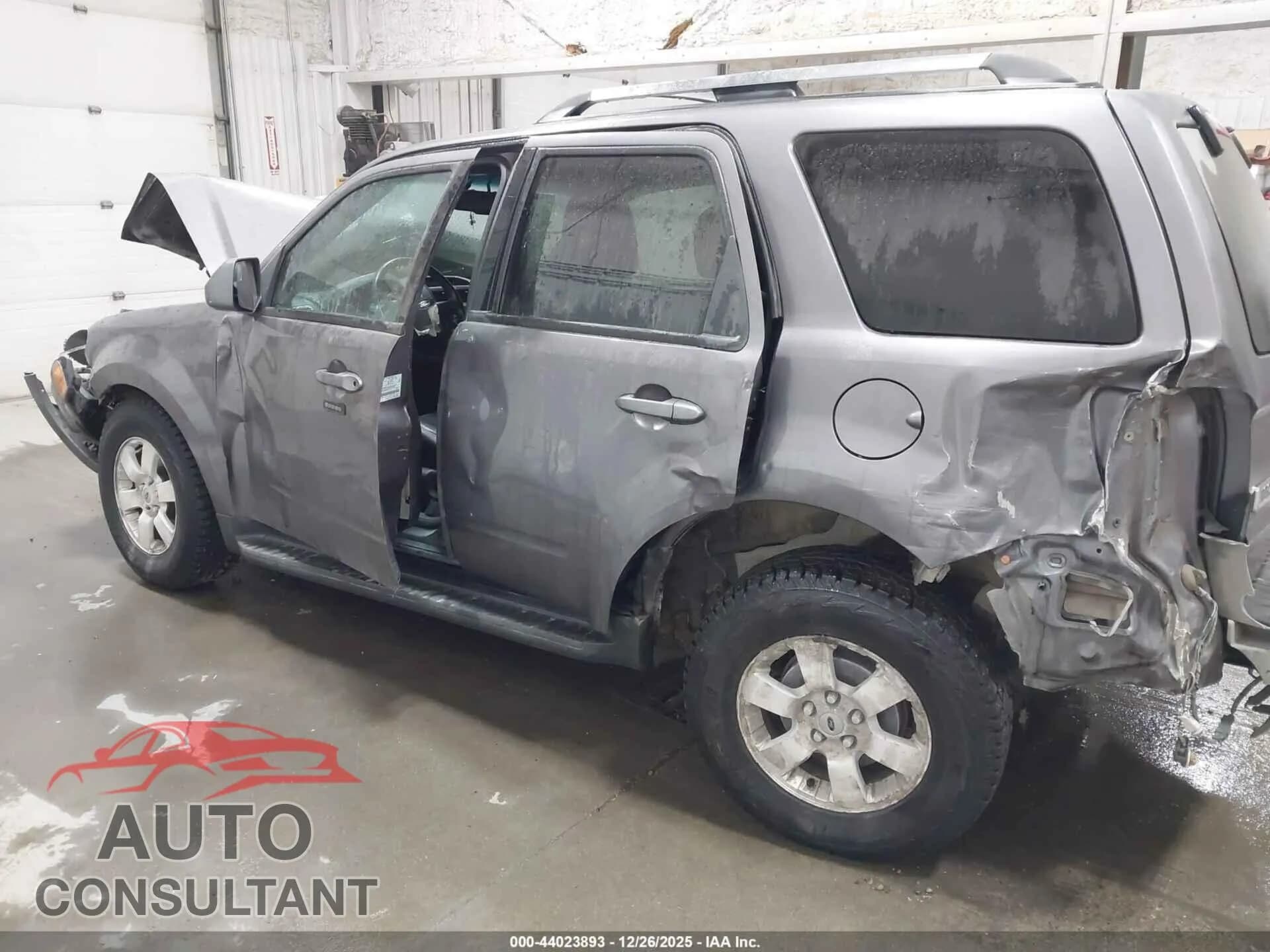 2010 FORD ESCAPE Damaged VIN 1FMCU9EG4AKA72185 – photo 15 2010 FORD ESCAPE Damaged VIN 1FMCU9EG4AKA72185 – photo 15