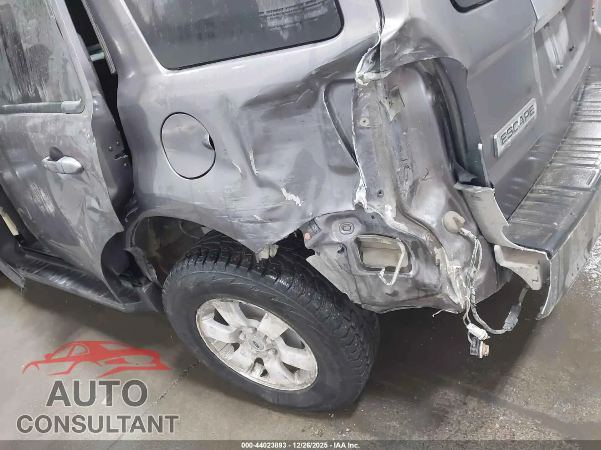 2010 FORD ESCAPE Damaged VIN 1FMCU9EG4AKA72185 – photo 19 2010 FORD ESCAPE Damaged VIN 1FMCU9EG4AKA72185 – photo 19
