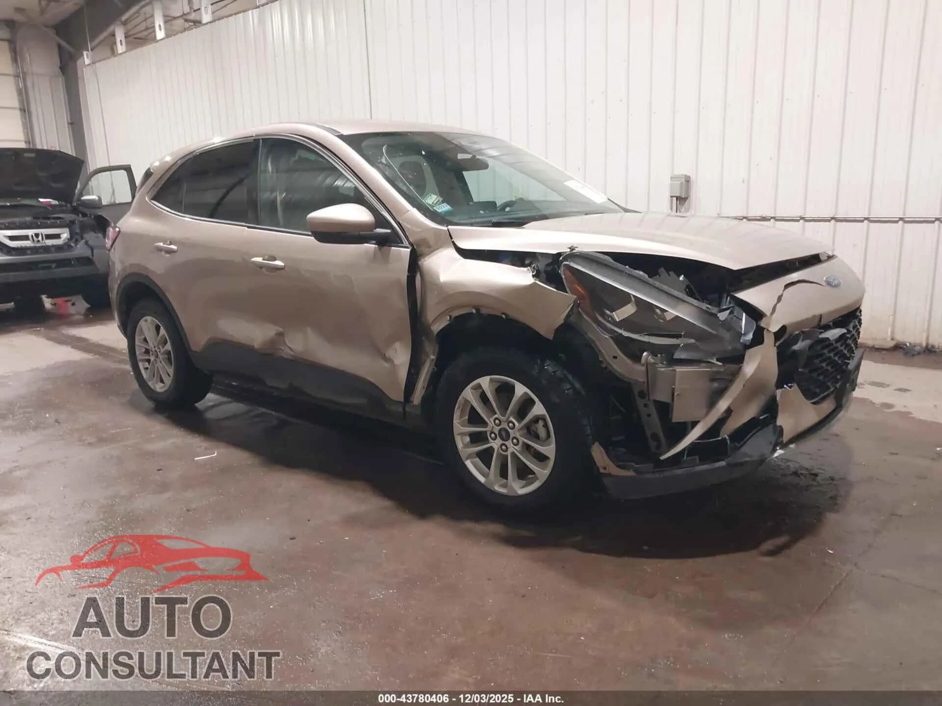 2020 FORD ESCAPE Damaged VIN 1FMCU9G6XLUA35220 – front exterior 2020 FORD ESCAPE Damaged VIN 1FMCU9G6XLUA35220 – front exterior