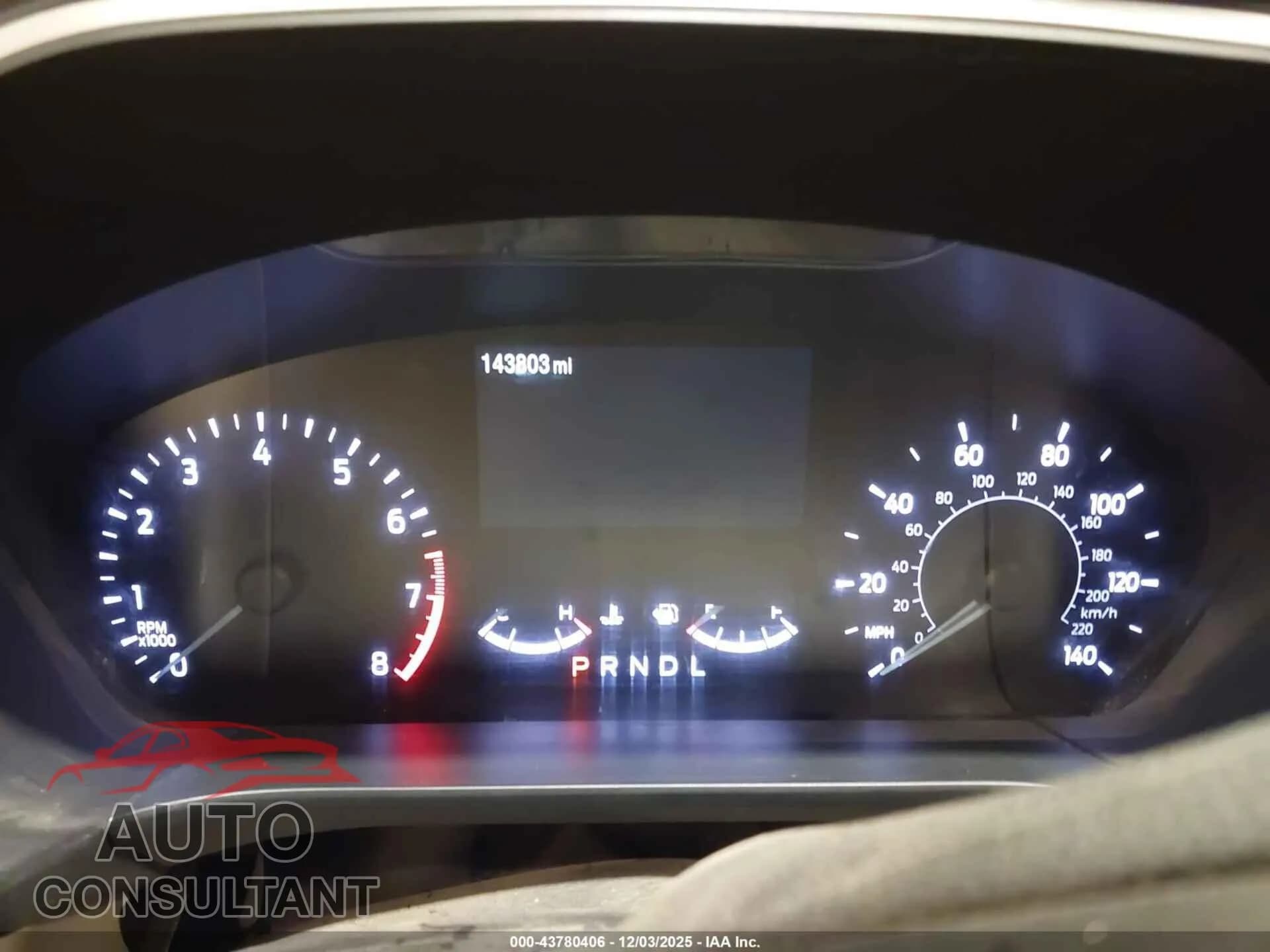 2020 FORD ESCAPE Damaged VIN 1FMCU9G6XLUA35220 – exterior detail 2020 FORD ESCAPE Damaged VIN 1FMCU9G6XLUA35220 – exterior detail