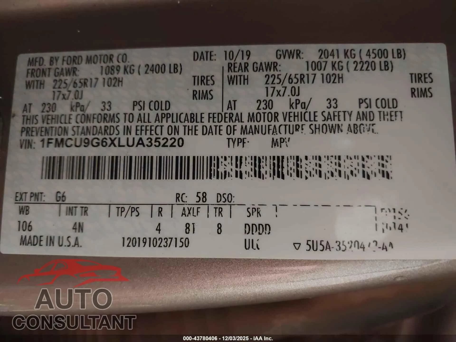 2020 FORD ESCAPE Damaged VIN 1FMCU9G6XLUA35220 – trunk area 2020 FORD ESCAPE Damaged VIN 1FMCU9G6XLUA35220 – trunk area