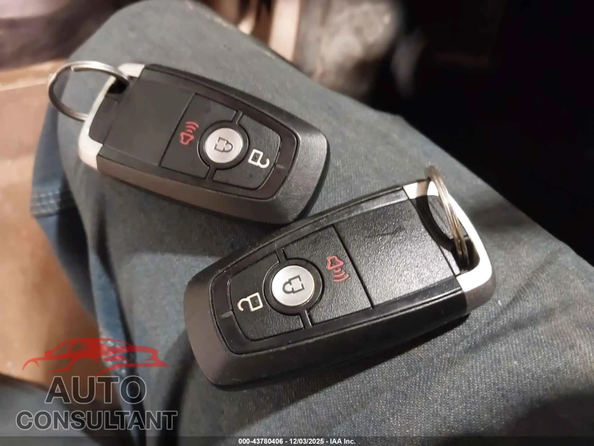 2020 FORD ESCAPE Damaged VIN 1FMCU9G6XLUA35220 – photo 11 2020 FORD ESCAPE Damaged VIN 1FMCU9G6XLUA35220 – photo 11