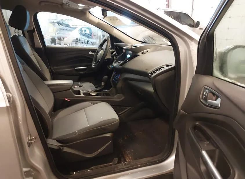 2017 FORD Escape Used VIN 1FMCU9G99HUE46304 – photo 13 2017 FORD Escape Used VIN 1FMCU9G99HUE46304 – photo 13