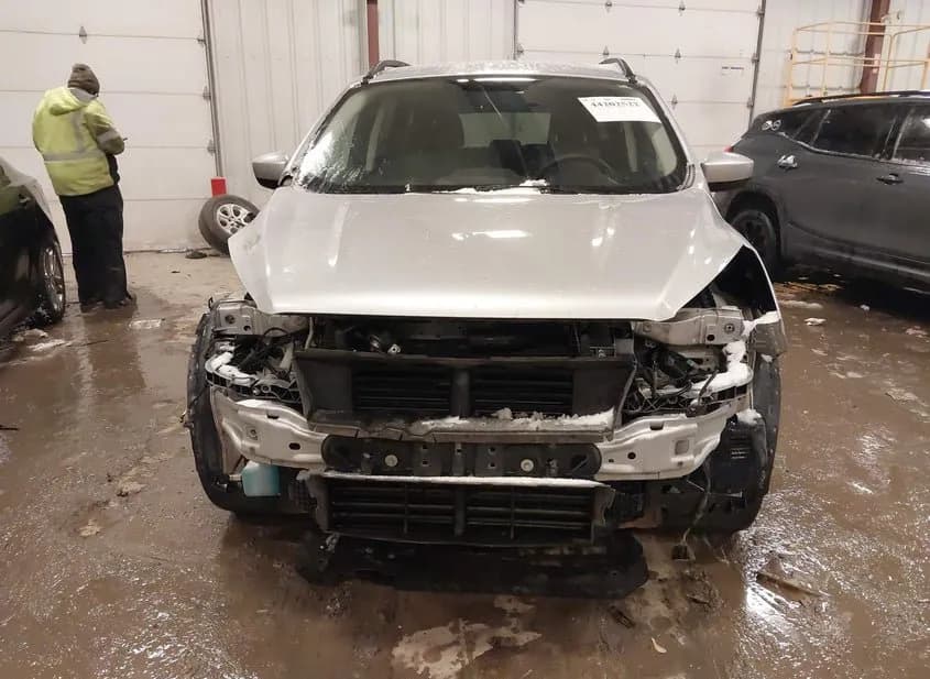 2017 FORD Escape Used VIN 1FMCU9G99HUE46304 – photo 14 2017 FORD Escape Used VIN 1FMCU9G99HUE46304 – photo 14