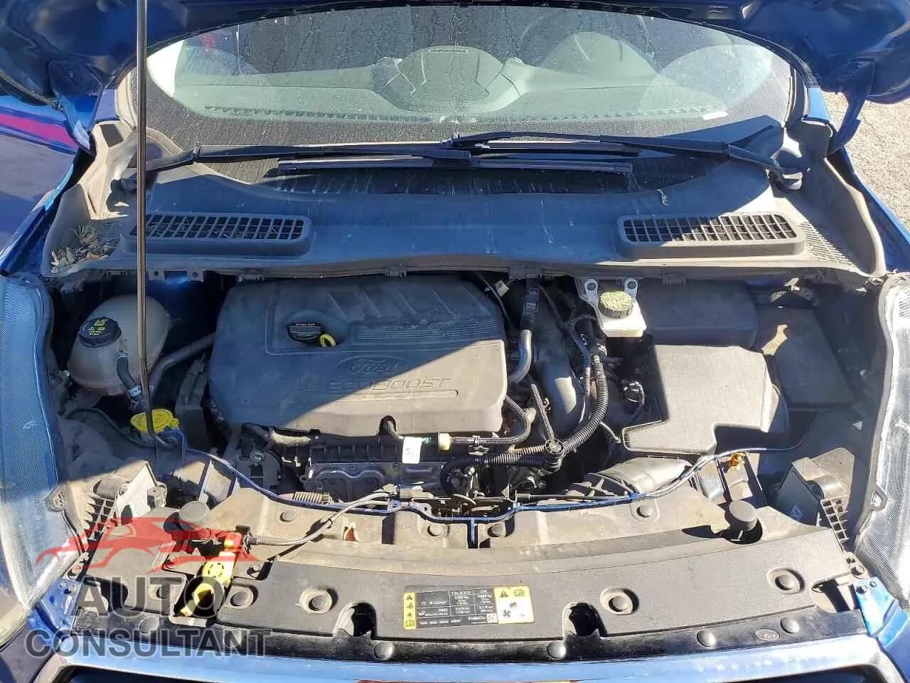 2018 FORD ESCAPE Damaged VIN 1FMCU9GD3JUA99546 – photo 12 2018 FORD ESCAPE Damaged VIN 1FMCU9GD3JUA99546 – photo 12